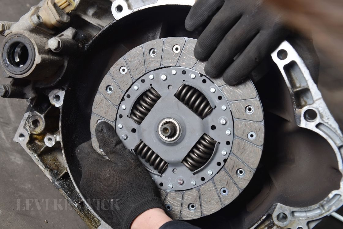 Signs That You Need To Replace Your Clutch