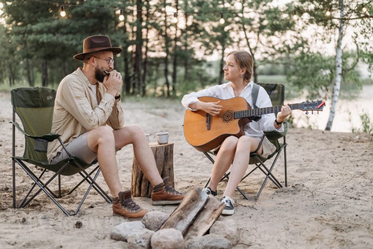 camping chair for playing guitar